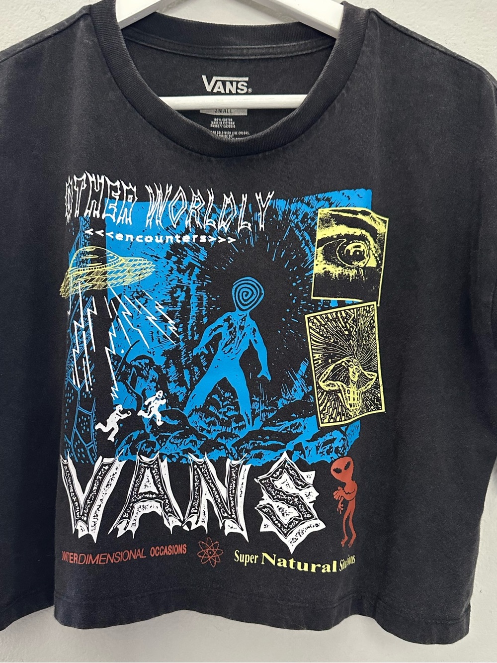 Vans Alien Relaxed Crop Top size Small - Picture 3 of 7